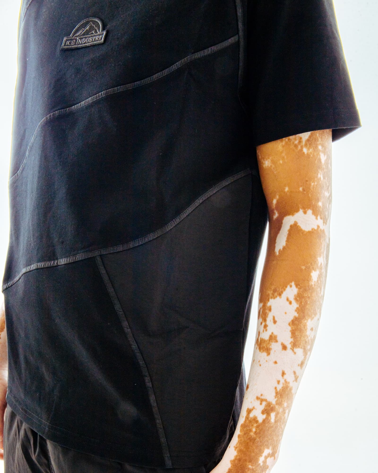 T-shirt LINEA NEBULA · image 6